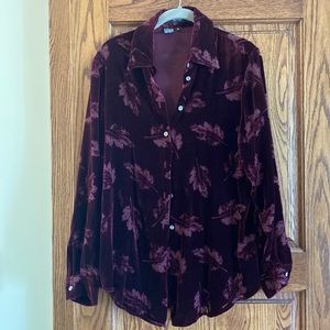 *3 for $30* Ishtar size 8 dress shirt